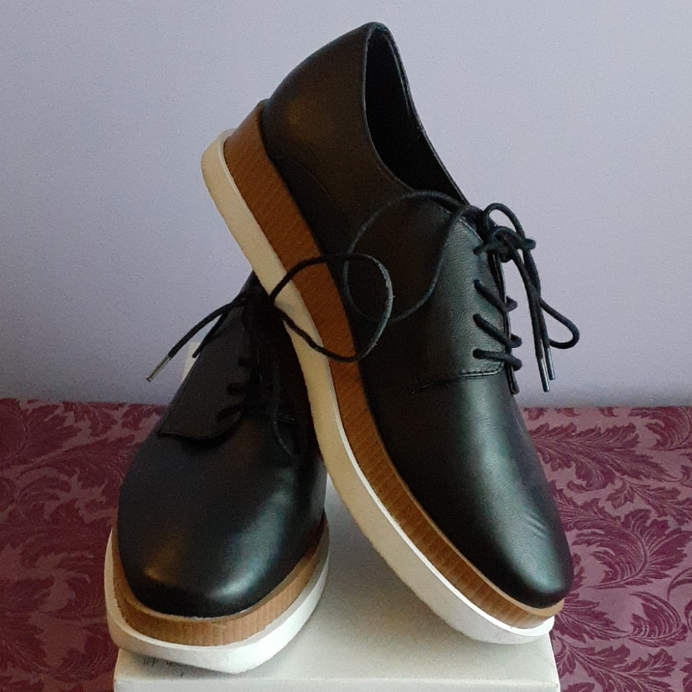 Black Bleecker & Bond Greer Wedge - Picture 3 of 10